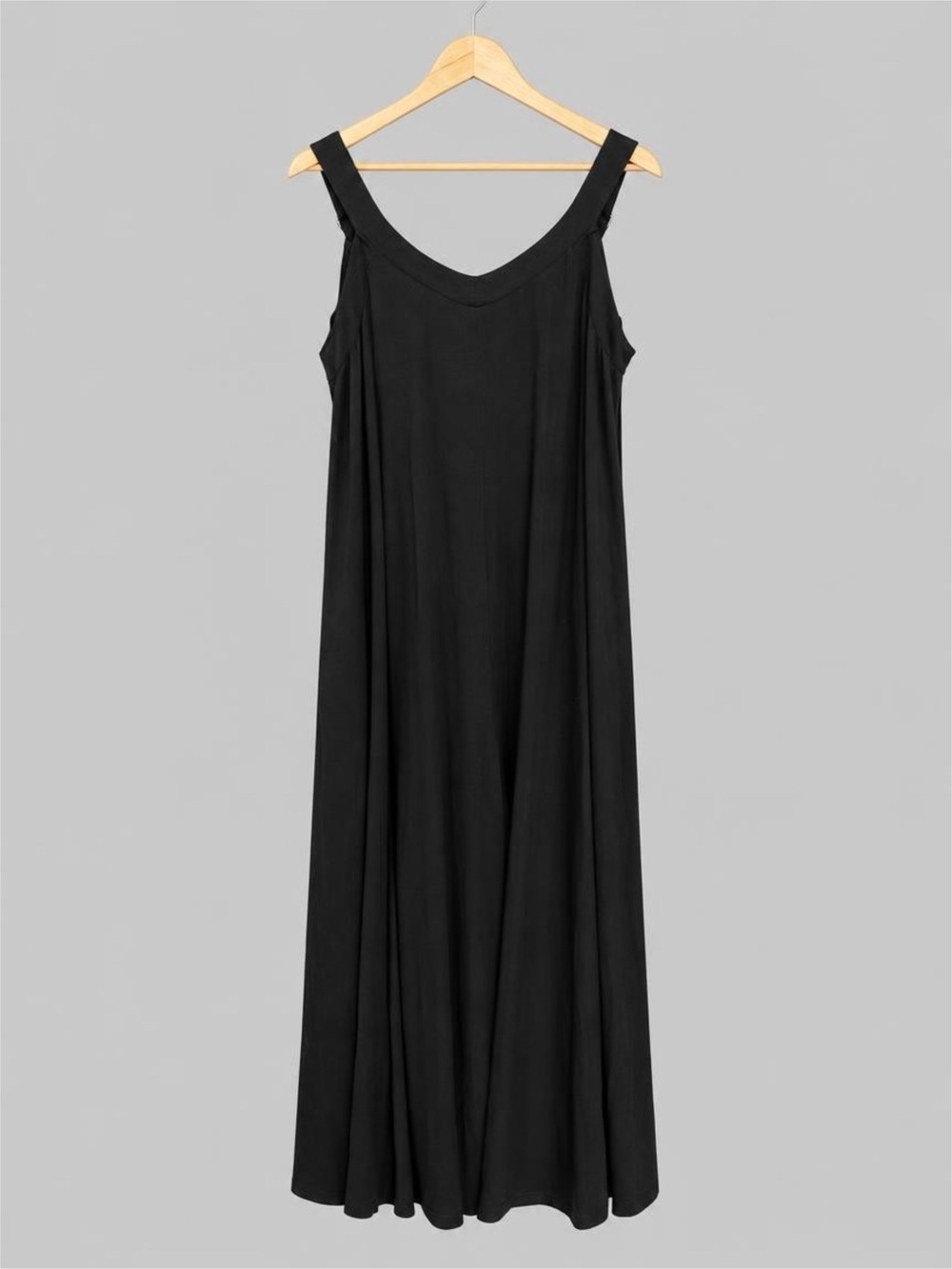 BloomChic Black Maxi Romper - 14/16